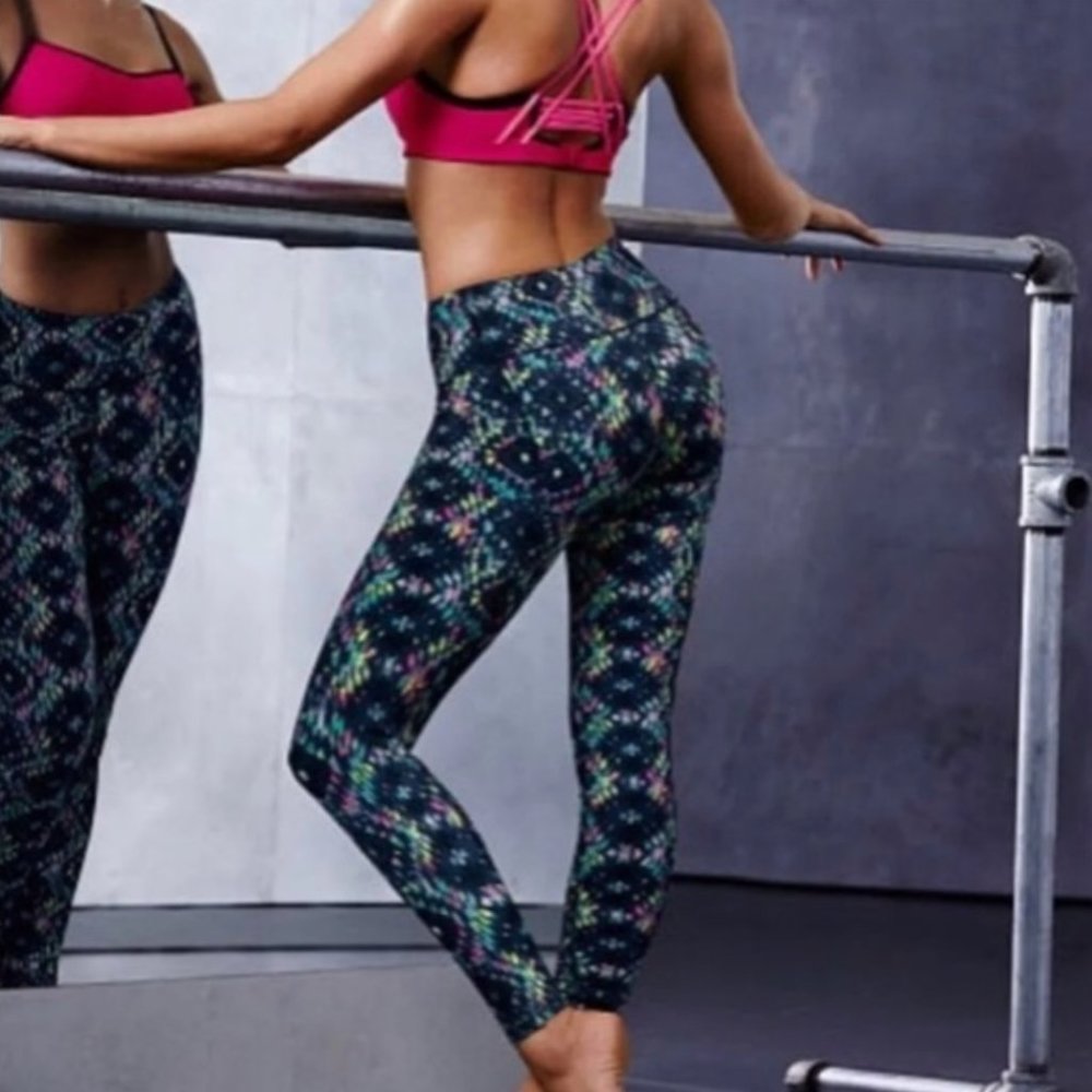 Victoria's Secret VSX Sport Knockout Workout Pants
